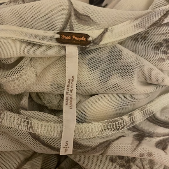 🌙FREE PEOPLE Betty's Garden Top / Neutral Combo🌙 - Picture 8 of 8